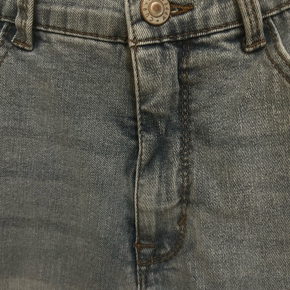 CURVE appeal High-Rise Kick Flare Jeans - Picture 3 of 10